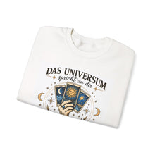 Lade das Bild in den Galerie-Viewer, Das Universum 💫 Unisex Heavy Blend™ Crewneck Sweatshirt
