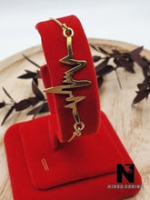 Lade das Bild in den Galerie-Viewer, Armband MYHEARTBEAT goldfarben mit verstellbarem Verschluss Neu - NISER DESIGN