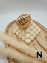 Lade das Bild in den Galerie-Viewer, Bubbel Pyramiden Dreieck Kerze Rapswachs nature Neu - NISER DESIGN