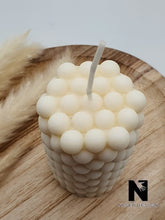 Lade das Bild in den Galerie-Viewer, Bubble Stumpen Kerze Raps Wachs nature Neu - NISER DESIGN