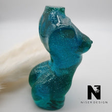 Lade das Bild in den Galerie-Viewer, Frauenkörper "Mrs.Universe" - NISER DESIGN