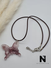 Lade das Bild in den Galerie-Viewer, Halskette Schmetterling DONNA weiß braun - NISER DESIGN