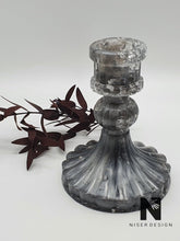 Lade das Bild in den Galerie-Viewer, Kerzenständer HOLLY aus Resin in verschiedenen Farben Neu - NISER DESIGN