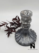 Lade das Bild in den Galerie-Viewer, Kerzenständer HOLLY aus Resin in verschiedenen Farben Neu - NISER DESIGN