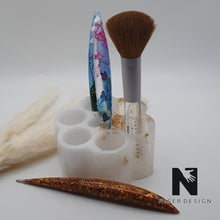 Lade das Bild in den Galerie-Viewer, Organizer MARY aus Resin in Weiss mit goldenen Flakes Neu - NISER DESIGN