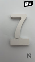 Lade das Bild in den Galerie-Viewer, Aufsteller mit Geburtstag Zahlen neu - NISER DESIGN