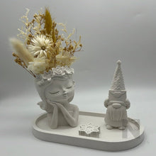 Lade das Bild in den Galerie-Viewer, Blumenmädchen Blumentopf neu - NISER DESIGN