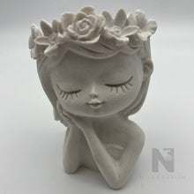 Lade das Bild in den Galerie-Viewer, Blumenmädchen Blumentopf neu - NISER DESIGN