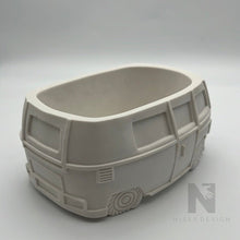 Lade das Bild in den Galerie-Viewer, Bulli Bus Blumentopf neu - NISER DESIGN