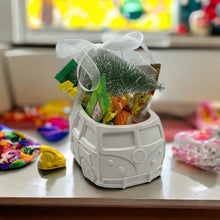 Lade das Bild in den Galerie-Viewer, Bulli Bus Blumentopf neu - NISER DESIGN