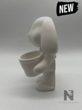 Lade das Bild in den Galerie-Viewer, Deko Hase mit Korb HASENKING neu 5,5 x 3,5 x 7,5 cm - NISER DESIGN