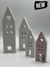 Lade das Bild in den Galerie-Viewer, Deko Haus TOWER neu - NISER DESIGN