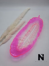 Lade das Bild in den Galerie-Viewer, Federschale "ThinkPink" - NISER DESIGN