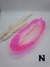 Lade das Bild in den Galerie-Viewer, Federschale "ThinkPink" - NISER DESIGN