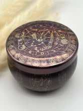 Lade das Bild in den Galerie-Viewer, Sternzeichen Duftkerzen Vanille