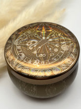 Lade das Bild in den Galerie-Viewer, Sternzeichen Duftkerzen Vanille