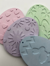 Lade das Bild in den Galerie-Viewer, Ostereier 8er Set neu - NISER DESIGN