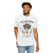Lade das Bild in den Galerie-Viewer, Das Universum 💫 Unisex Garment-Dyed T-shirt
