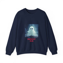 Lade das Bild in den Galerie-Viewer, Midnight Run 😶‍🌫️ Unisex Heavy Blend™ Crewneck Sweatshirt
