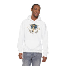 Lade das Bild in den Galerie-Viewer, Das Universum 💫 Unisex Heavy Blend™ Hooded Sweatshirt
