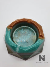 Lade das Bild in den Galerie-Viewer, Aschenbecher &quot;the greatest&quot; - NISER DESIGN
